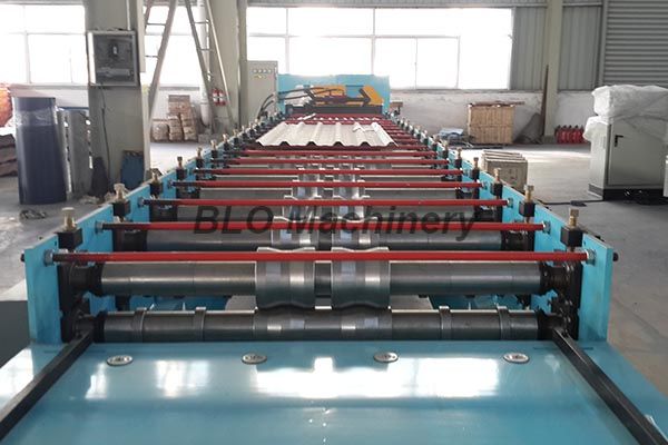 Automatic Metal Roofing Panel / Sheet Roll Forming Machine