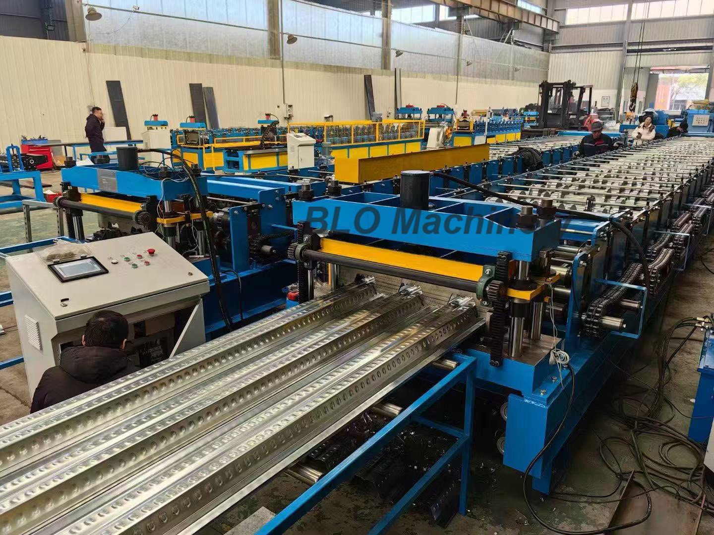 What Is Metal Floor Deck Roll Forming Machine And Key Points When Purchasing Metal Floor Deck Roll Forming Machine